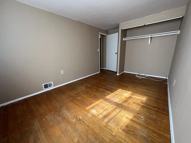 7202 Sindall Rd — Photo 3
