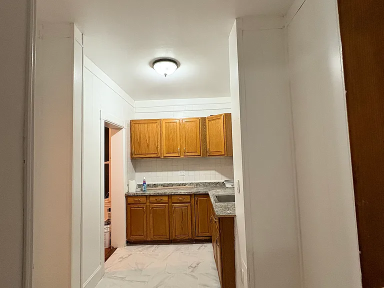 9 George St #2 — Photo 2