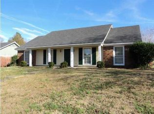 110 N Place Dr, Madison, MS 39110