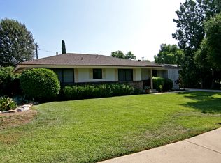 416 Taylor Dr, Claremont, CA 91711