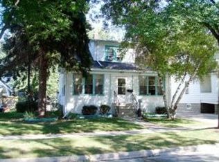 228 Newhall St, Green Bay, WI 54302