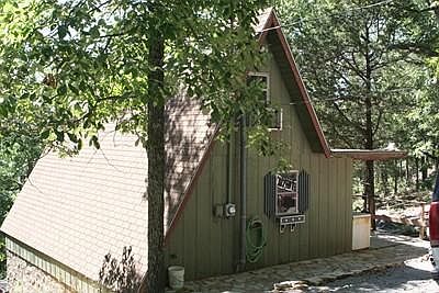 2nd image of 1 Schwartz Hill Ln