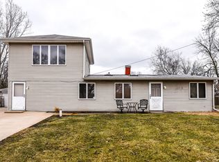 22147 Prairie Ave, Sauk Village, IL