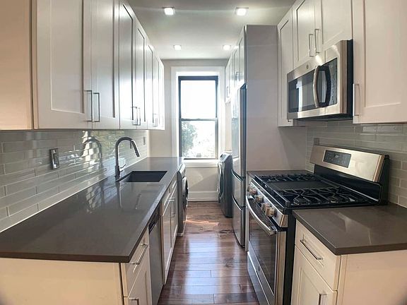 3rd image of 1908 Avenue K #3T