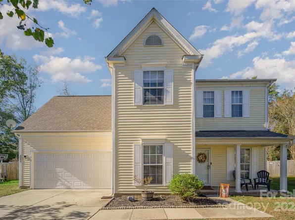 4004 Sun Rose Ct, Indian Trail, NC 28079