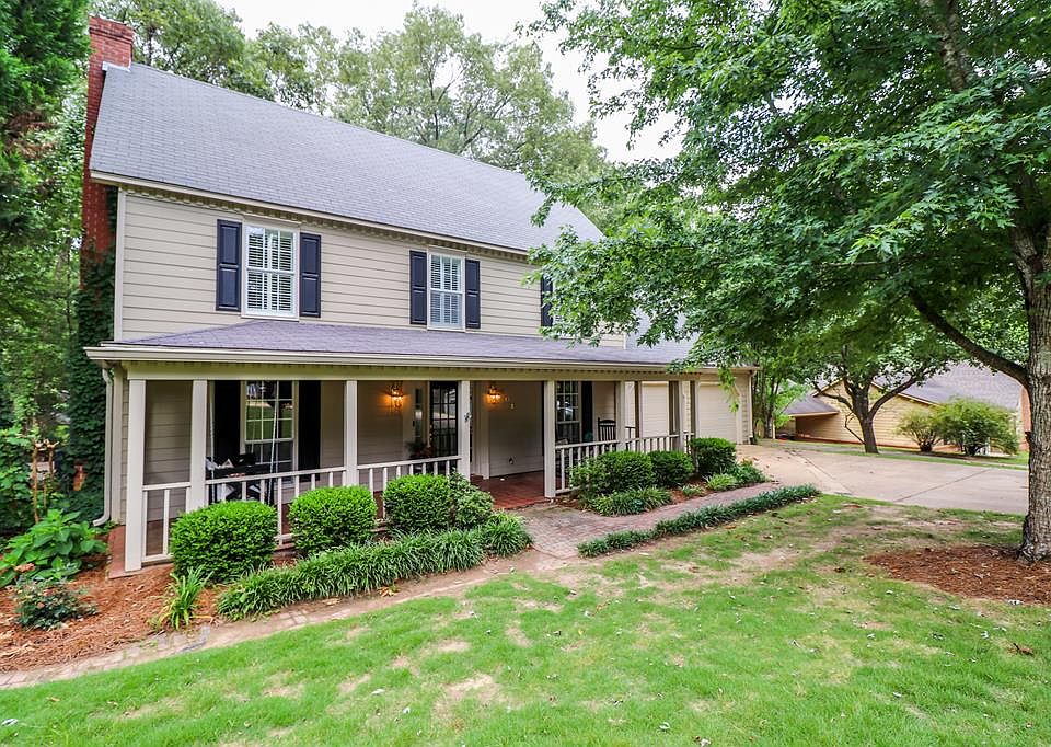 1st image of 604 Wildwood Ln