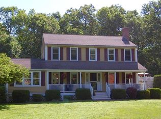 8 Baywoods Dr, Shirley, MA 01464