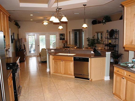 4th image of 1757 Auburn Lakes Dr