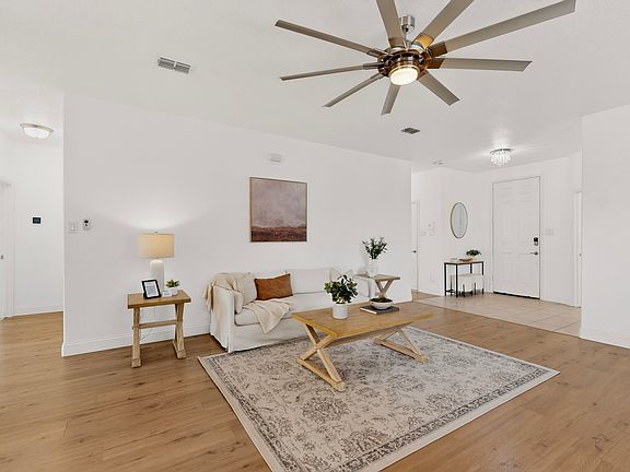 3rd image of 6212 Topsail Dr