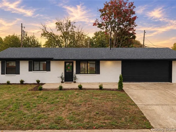 647 Spicewood Drive, Clarksville, IN 47129