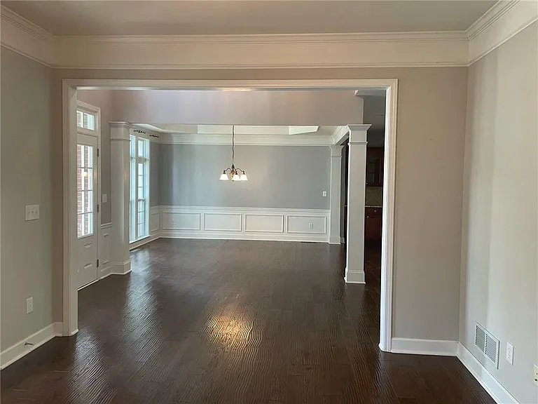 4445 Agard St — Photo 12