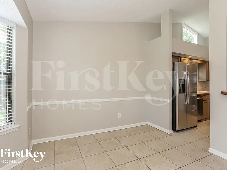1645 E Ponderosa Pine Dr — Photo 6