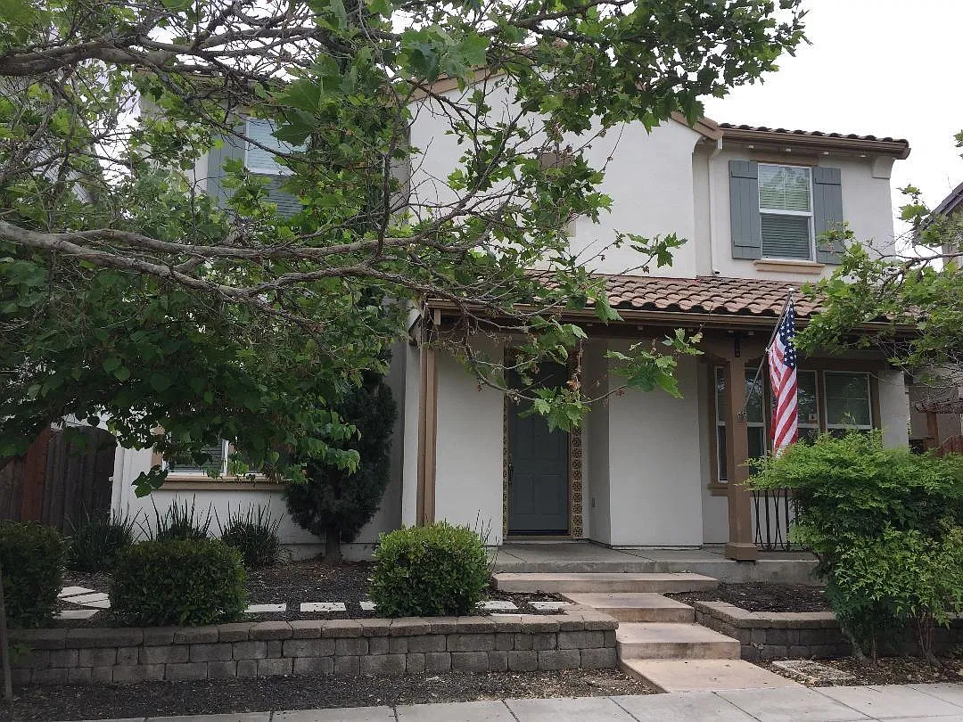 440 W Piedmont Dr — Photo 4