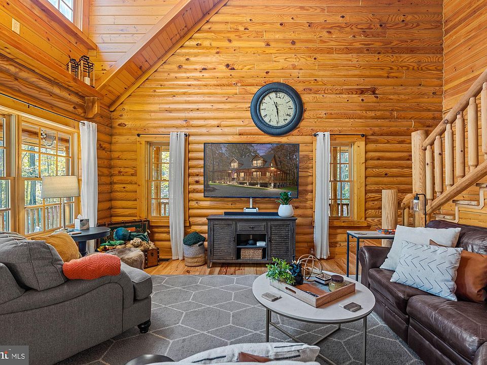 17 Fox Run Forest Ln, Beaverdam, VA 23015 Zillow