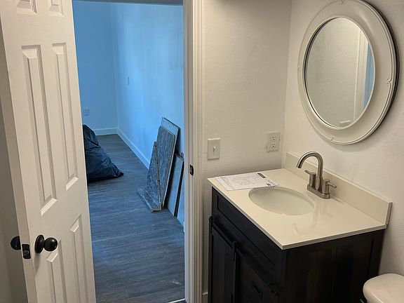 2nd image of 1103 Caddo St #B