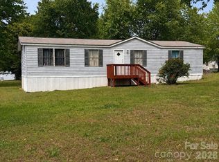 150 Golden Oaks Ln, Ellenboro, NC 28040