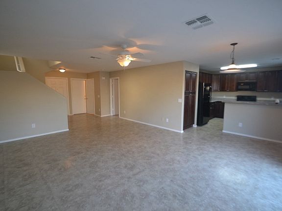 4th image of 11830 W Laurel Ln