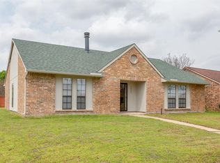 3023 Owen Ln, Mesquite, TX 75150