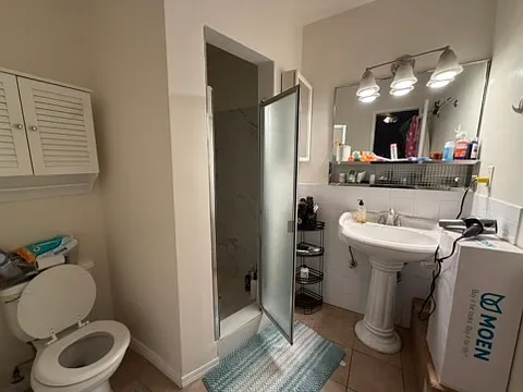 531 N Kings Rd #8 — Photo 16