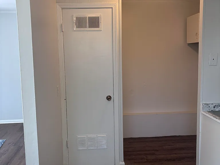 3329 Madewell St — Photo 7