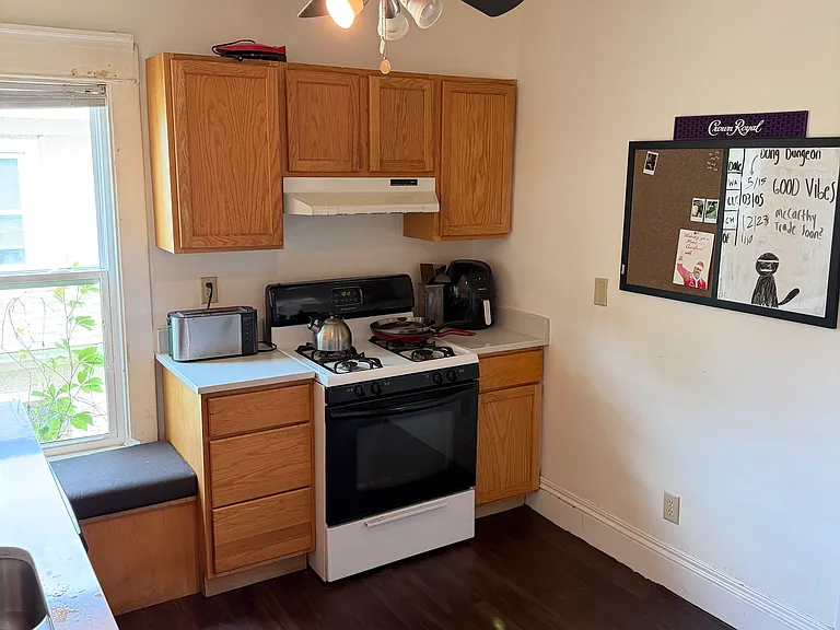 801 4th St NE #2 — Photo 6