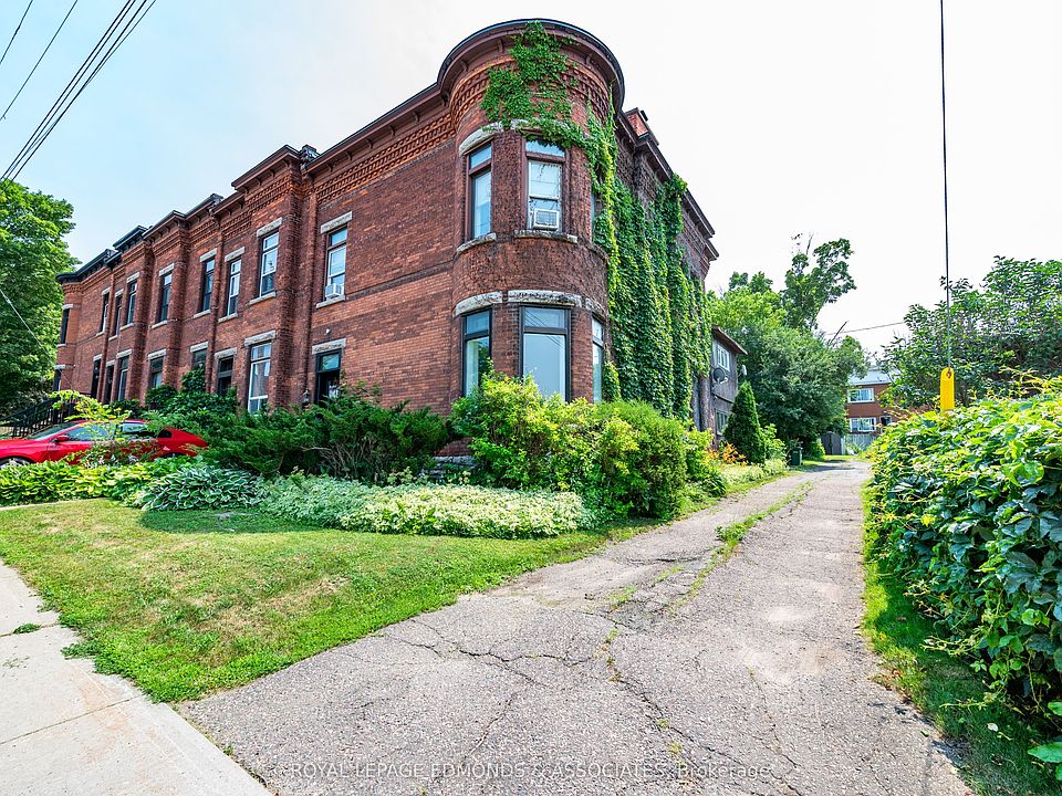 1st image of 188 Esther St