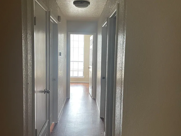 2301 Timberline Dr — Photo 24