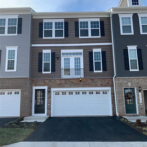 10632 Hinton Way — Photo 1