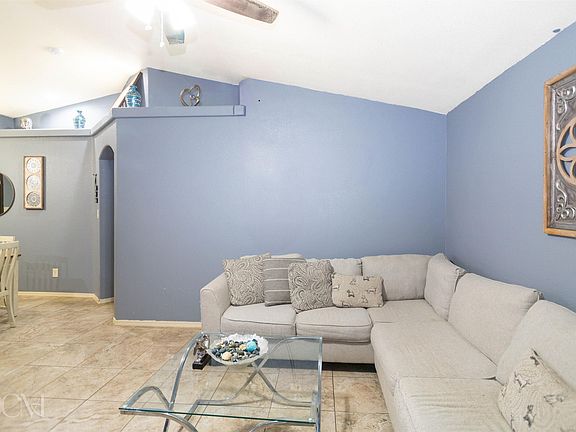 4th image of 3841 E Ortega St