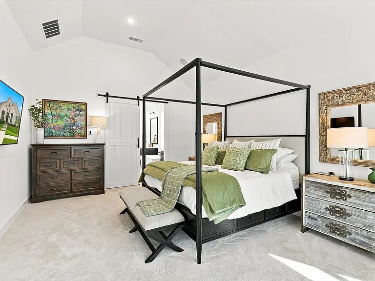 2432 Casia Lndg — Photo 43