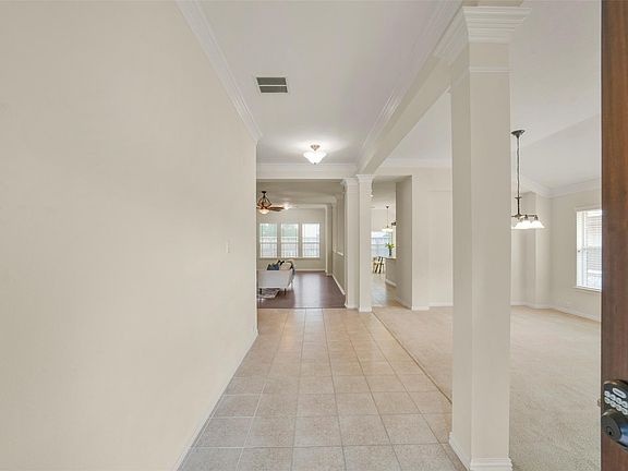 4th image of 3430 Danbury Chase Trl