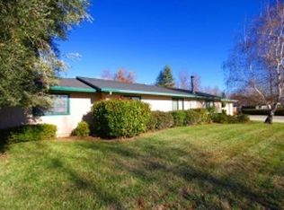 2488 Harlan Dr, Redding, CA 96003