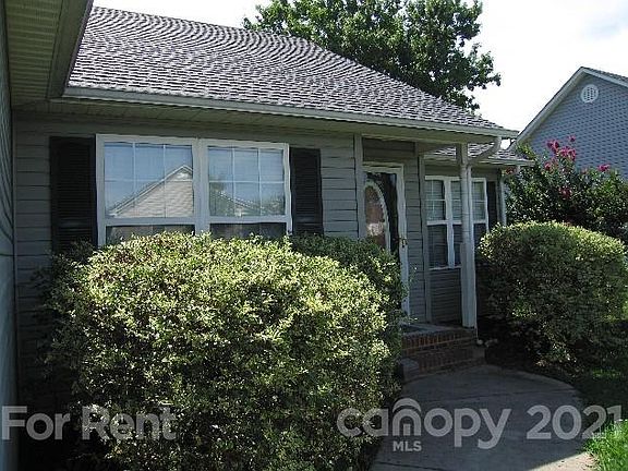 2nd image of 1148 Steele Meadows Dr