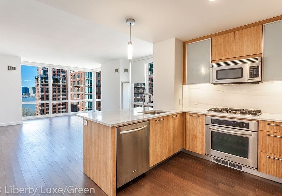 1st image of 200 N End Ave APT 14G