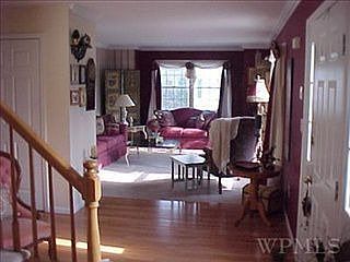 4th image of 800 Wildwood Ct