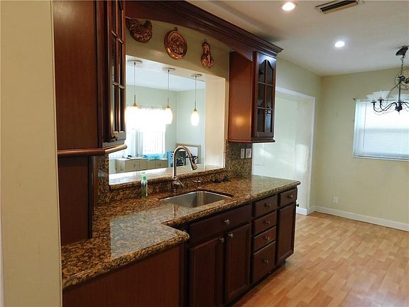 3rd image of 5707 NW 81st Ter
