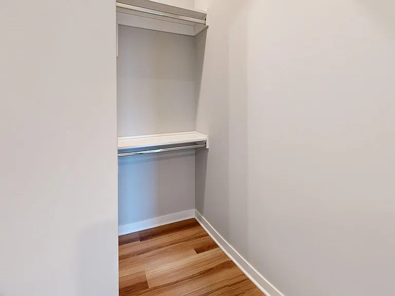 0A-4th-5th-Bathroom 0A-4th-5th-Bathroom