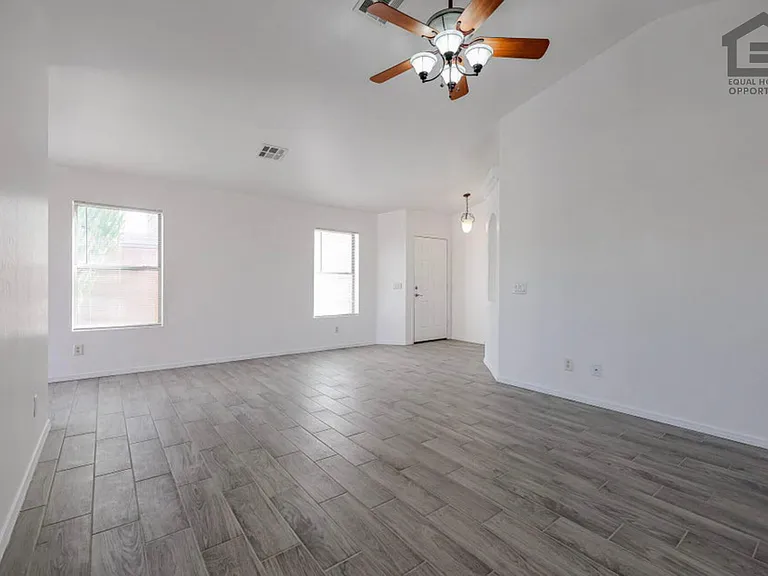 23928 W Desert Bloom St — Photo 11