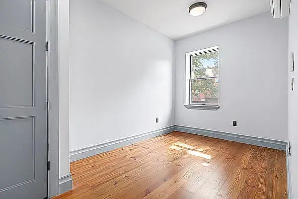 Rented by REAL New York | media 4