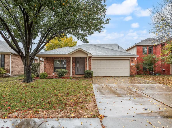 2875 Westover Dr, Grand Prairie, TX 75052
