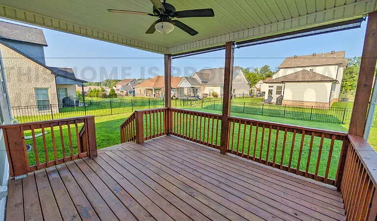 576 Dexter Dr — Photo 44