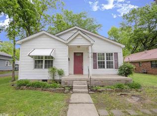 520 Mitchell St, Conway, AR 72034