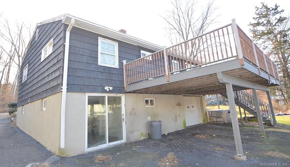 2nd image of 113 Toms Rd