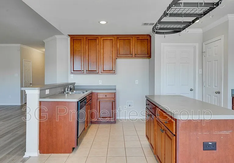 5208 Brookside Dr — Photo 13