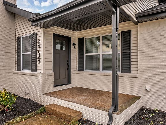 4th image of 5708 Ashmont Dr