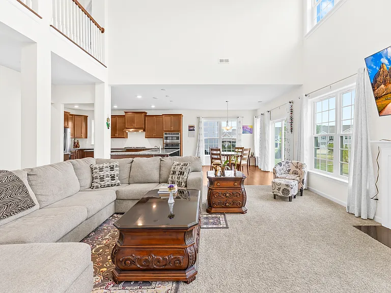 14917 Baldridge Dr — Photo 14