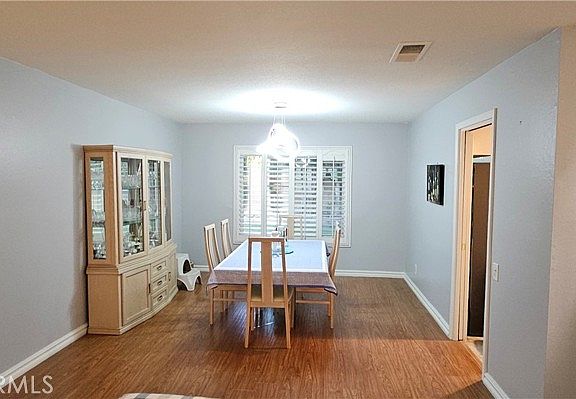 5th image of 532 S Paseo Carmel