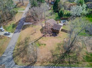 1521 Hunters Cv, Auburn, GA 30011