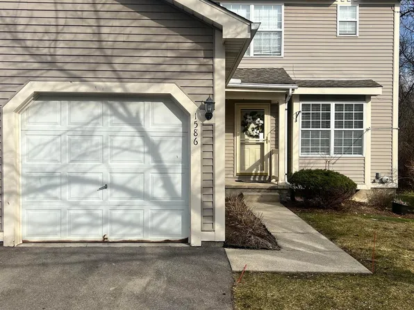 1586 Golden Ln, Ypsilanti, MI 48198