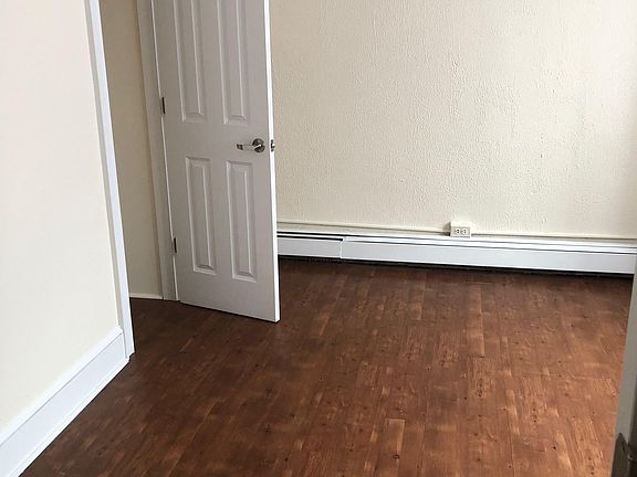5th image of 251 Beacon Ave APT 7